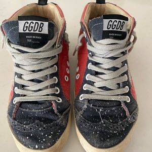 - GOLDEN GOOSE MID TOP sneakers